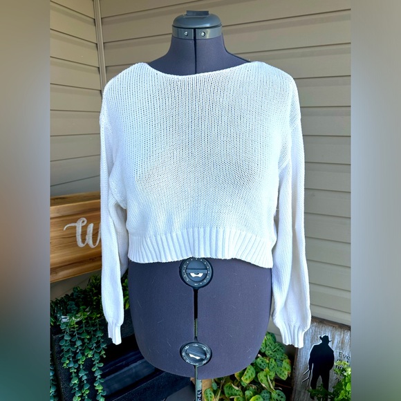 Aritzia Wilfred Free size 1 white dolman sleeved cropped cotton blend sweater - Picture 1 of 10